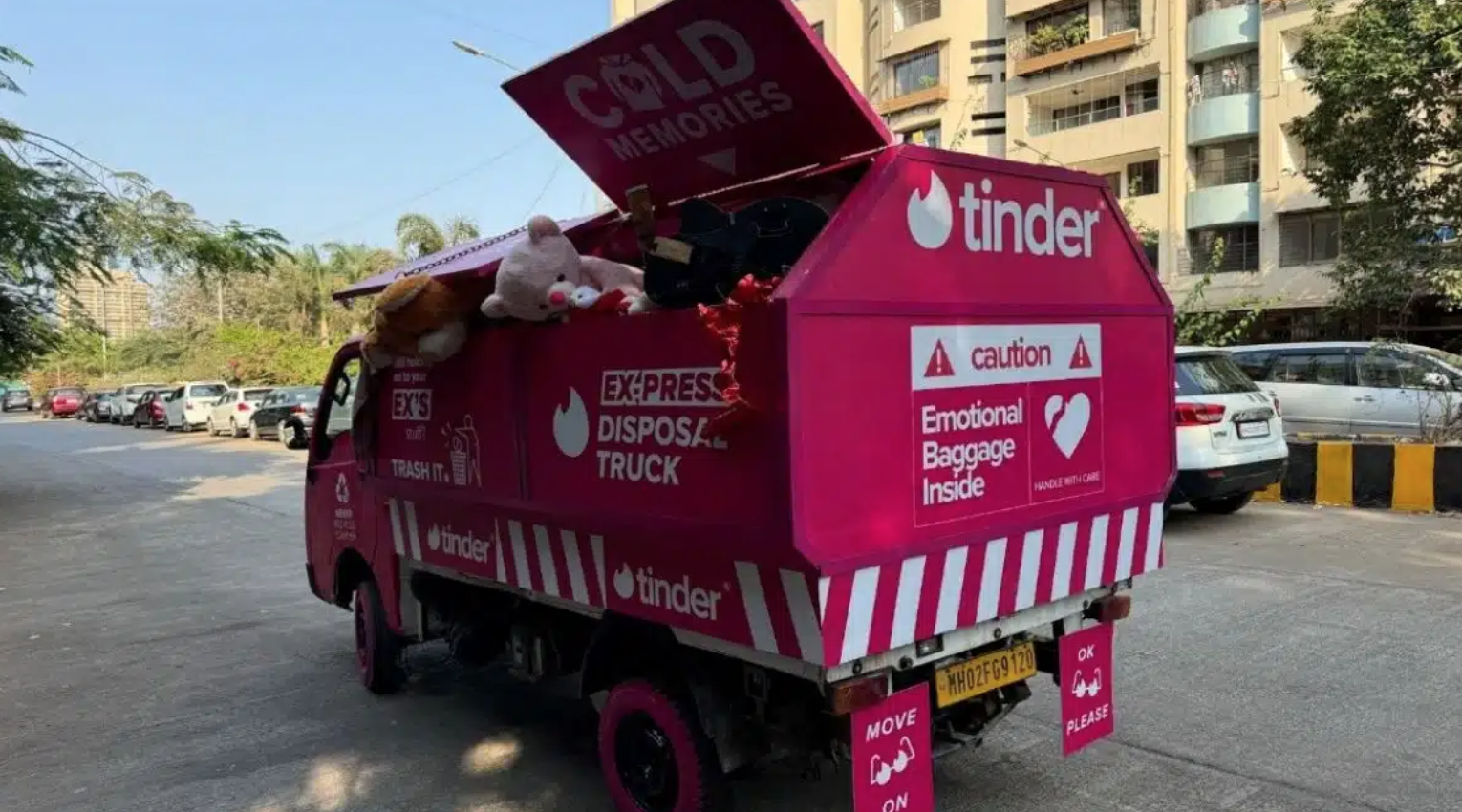 publicidade autêntica do Tinder Índia